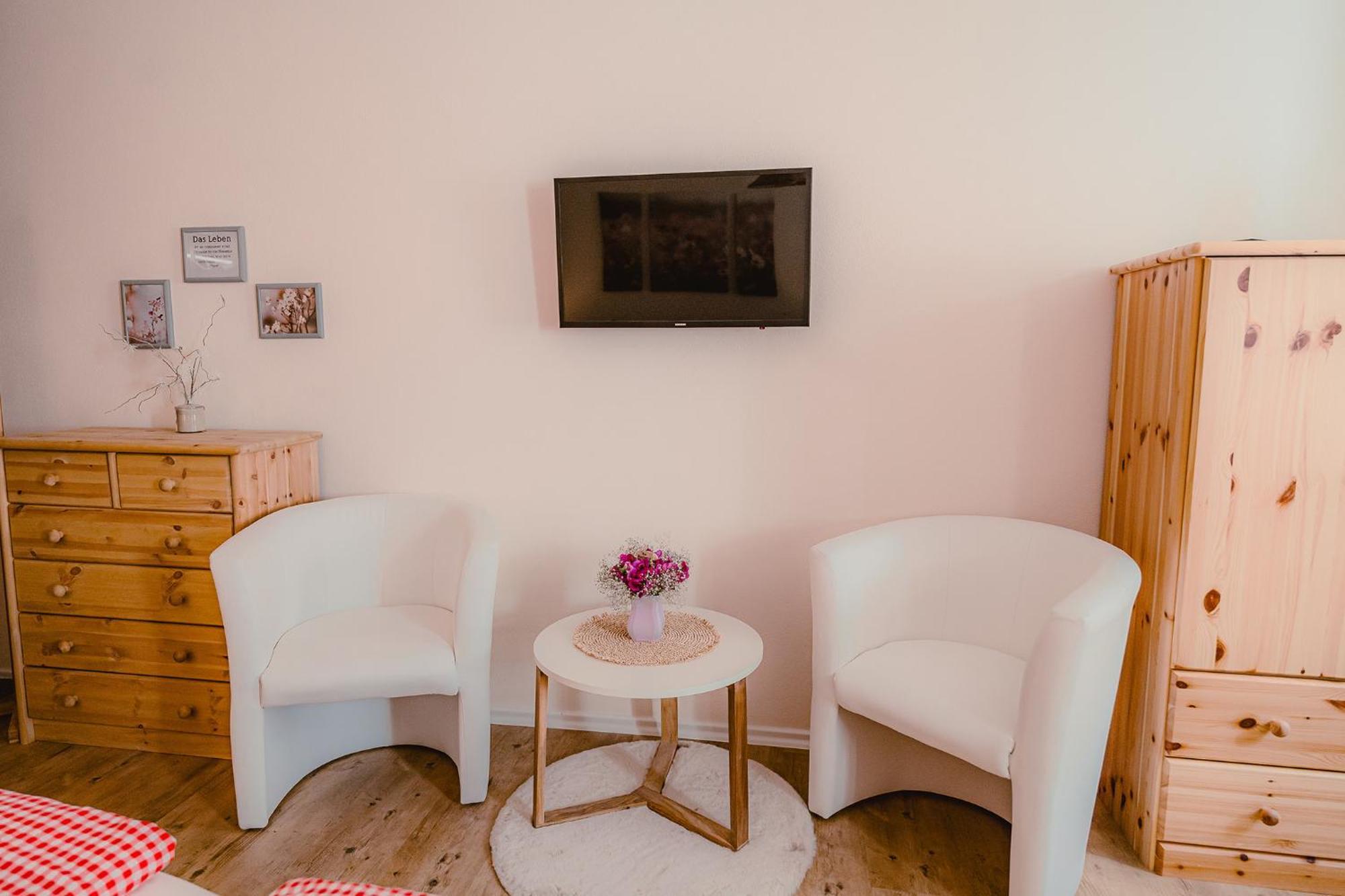 Pension Zur Kurfuerstin ヴォルケンシュタイン 部屋 写真