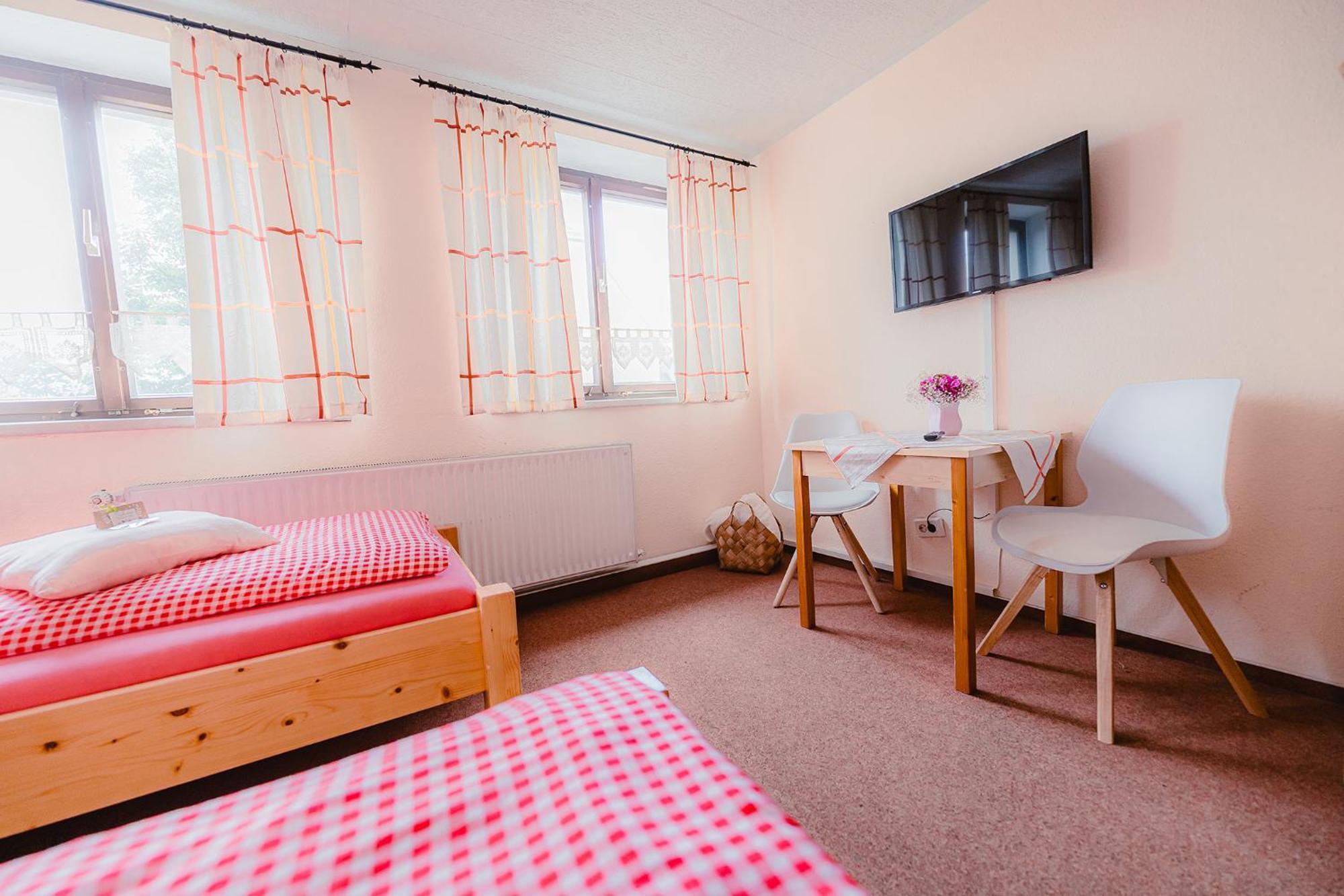 Pension Zur Kurfuerstin ヴォルケンシュタイン 部屋 写真