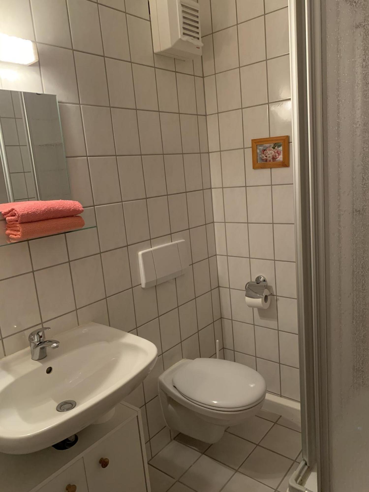 Pension Zur Kurfuerstin ヴォルケンシュタイン 部屋 写真